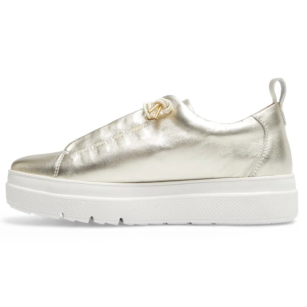 Bison Sneaker in Soft Gold Leather