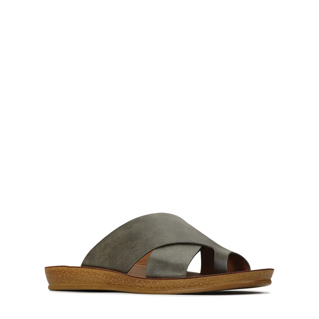 BRISH SLIDE SANDAL