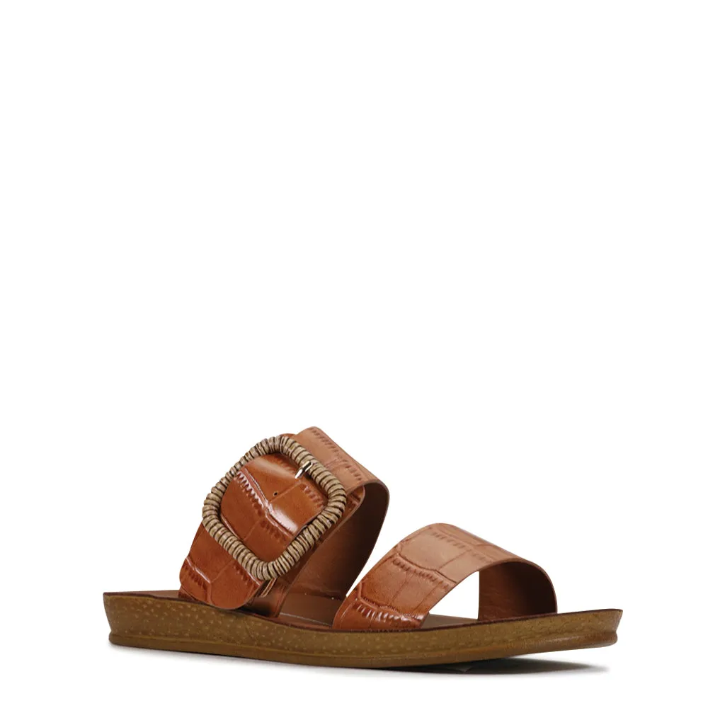 BRITI BUCKLE SANDAL