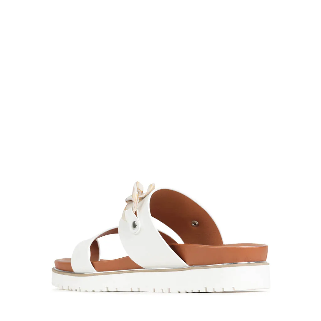 CAI SLIDE SANDALS