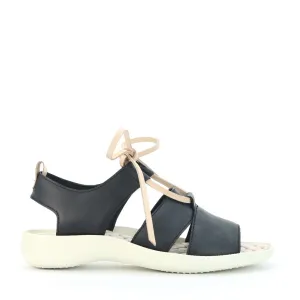 Cassia Flat Sandals
