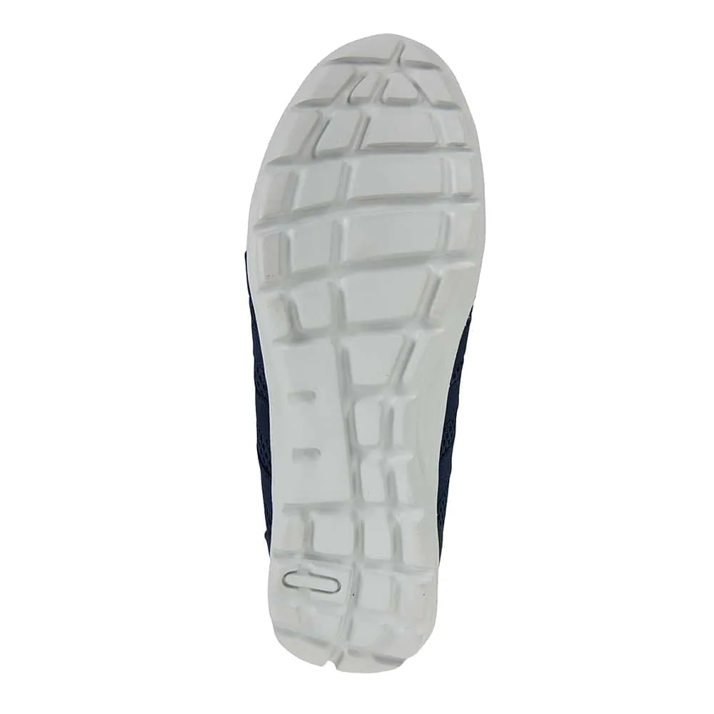 Christina Sneaker in Navy