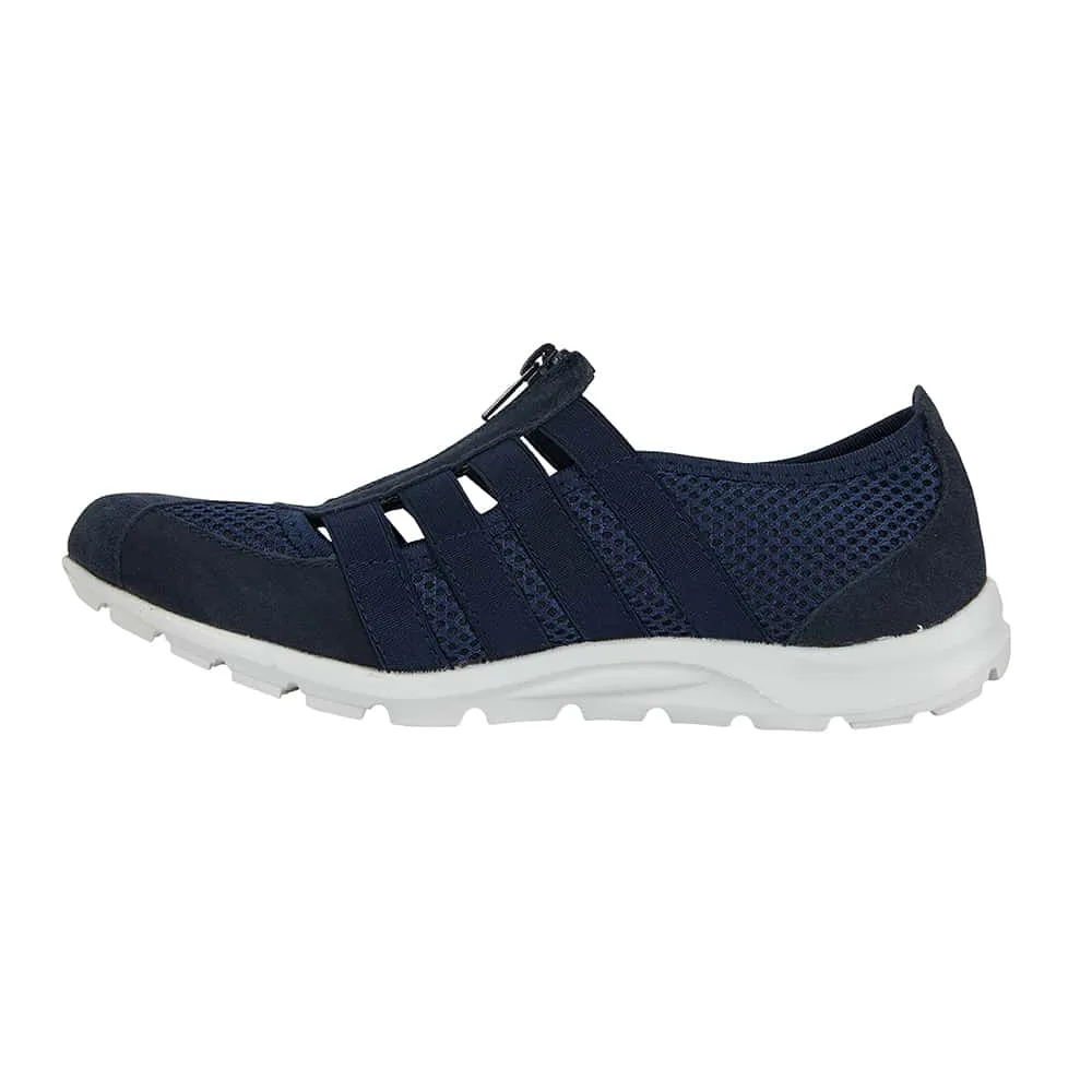 Christina Sneaker in Navy