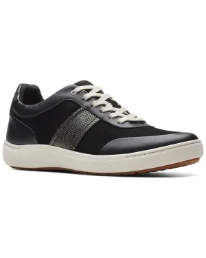 Clarks Nalle Fern Leather Flat