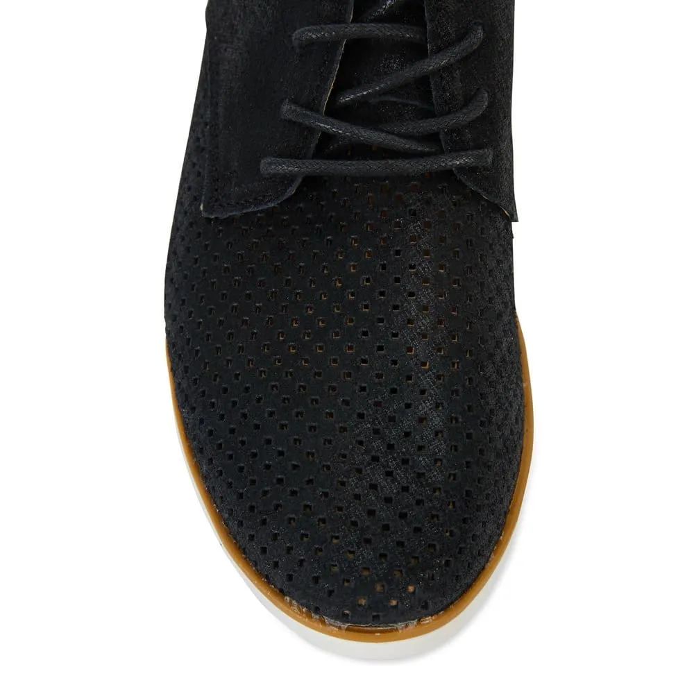 Deed Sneaker in Black Leather