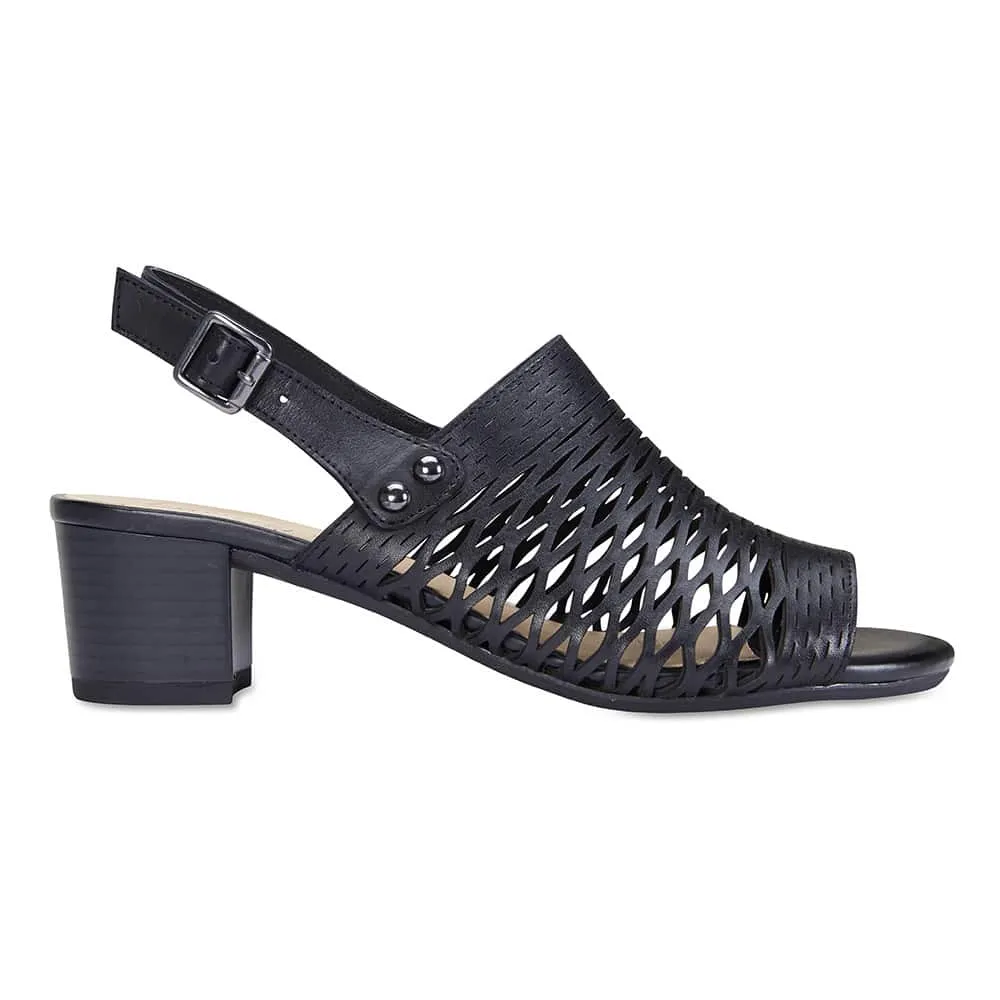 Denise Heel in Black Leather