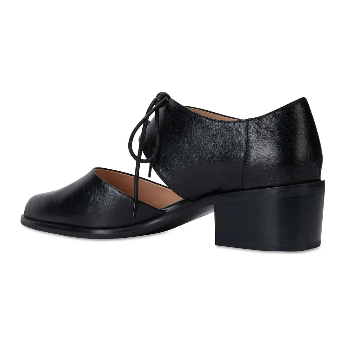 Exhibit Brogue in Black Oil Leather