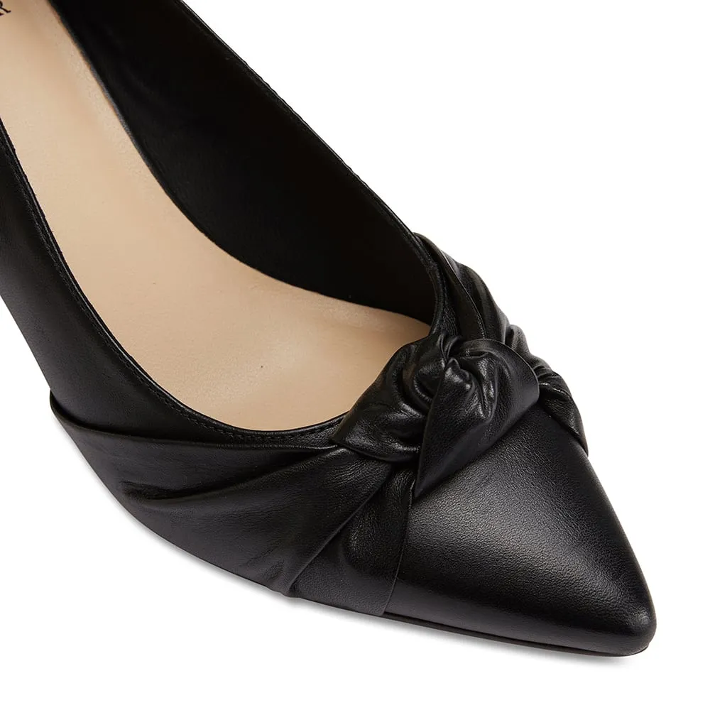 Flare Heel in Black Leather