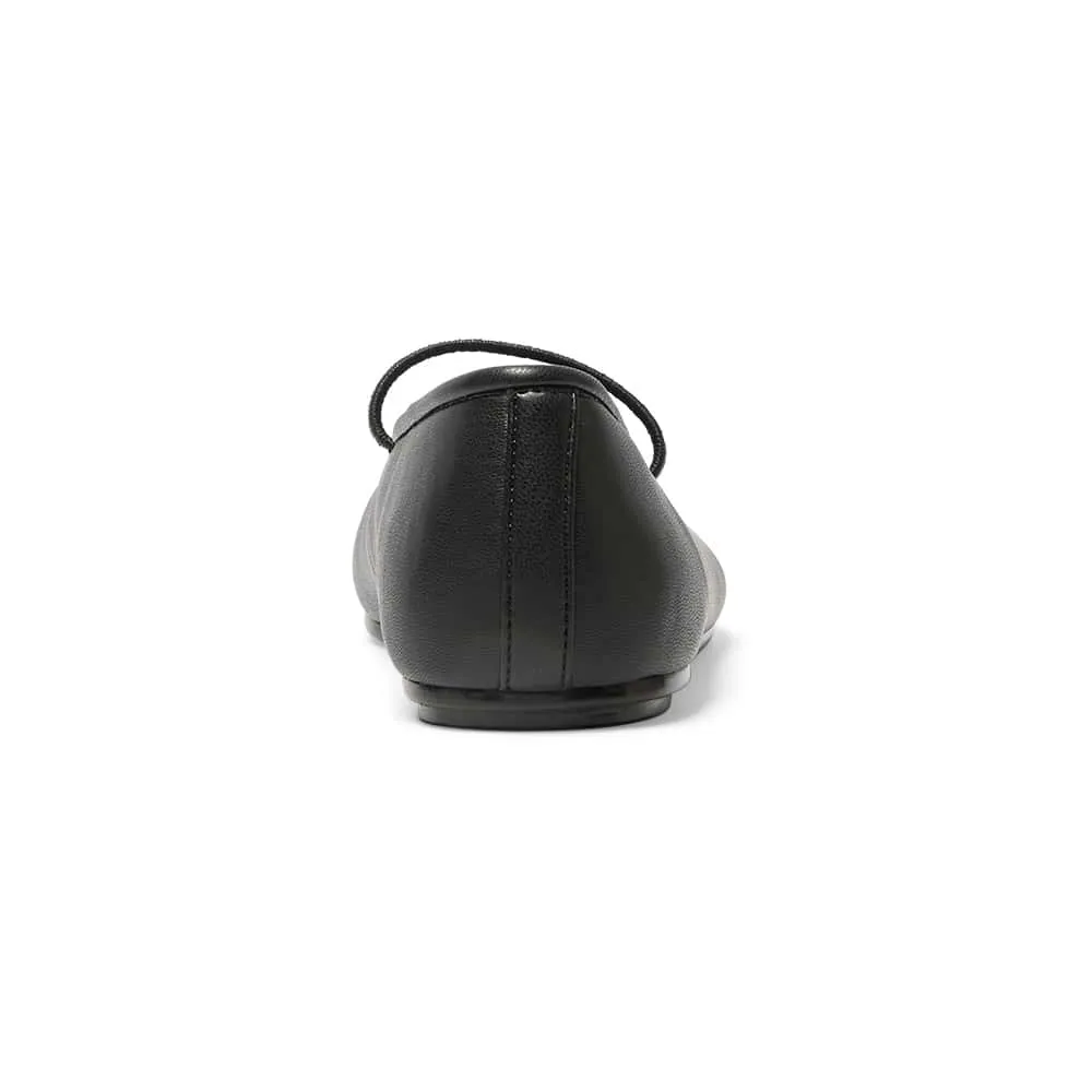 Frisco Flat in Black Smooth