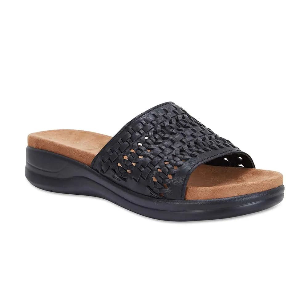 Garcia Slide in Black Smooth