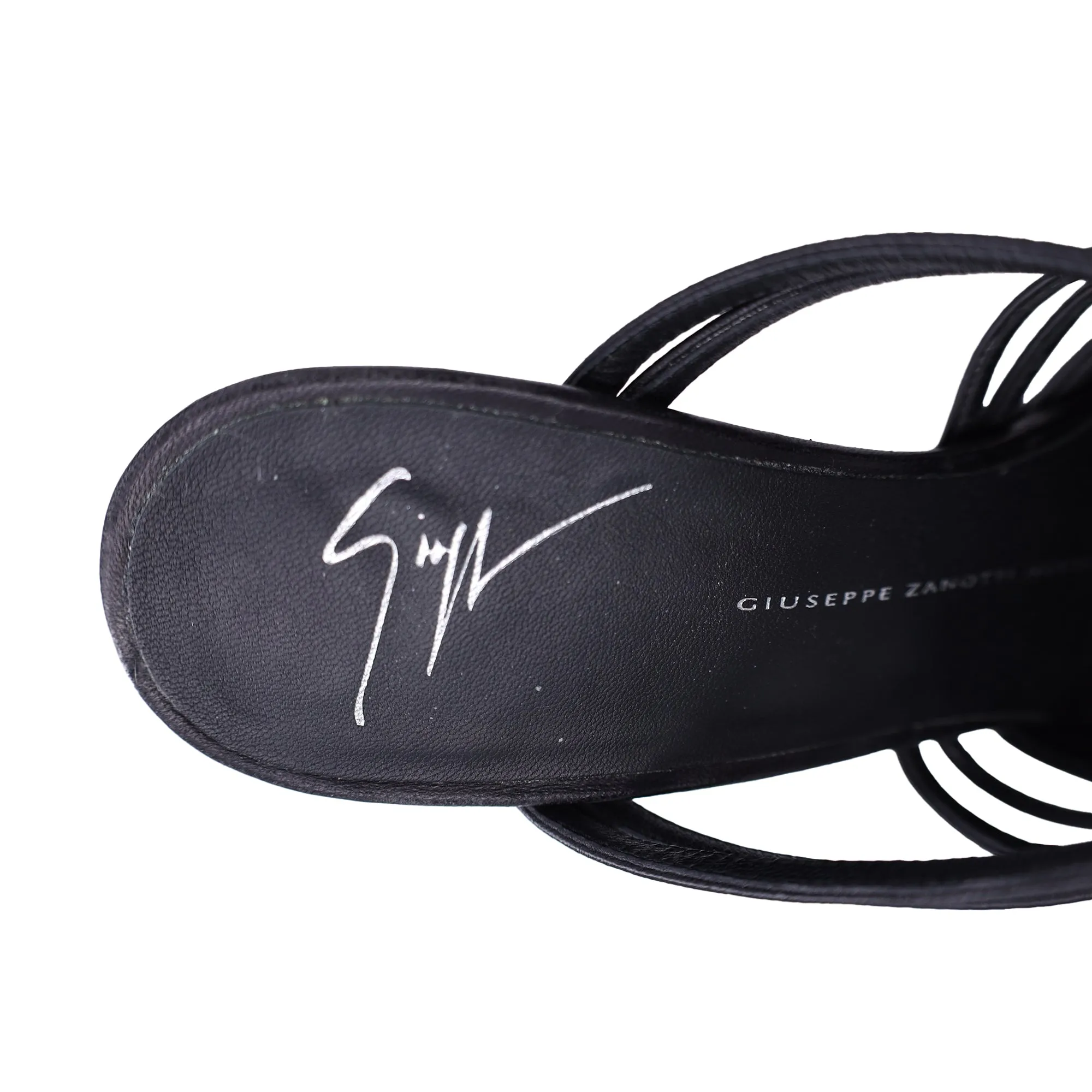 Giuseppe Zanotti Natasha Pumps in Black Leather