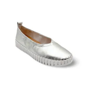Heaton Silver Leather Flat