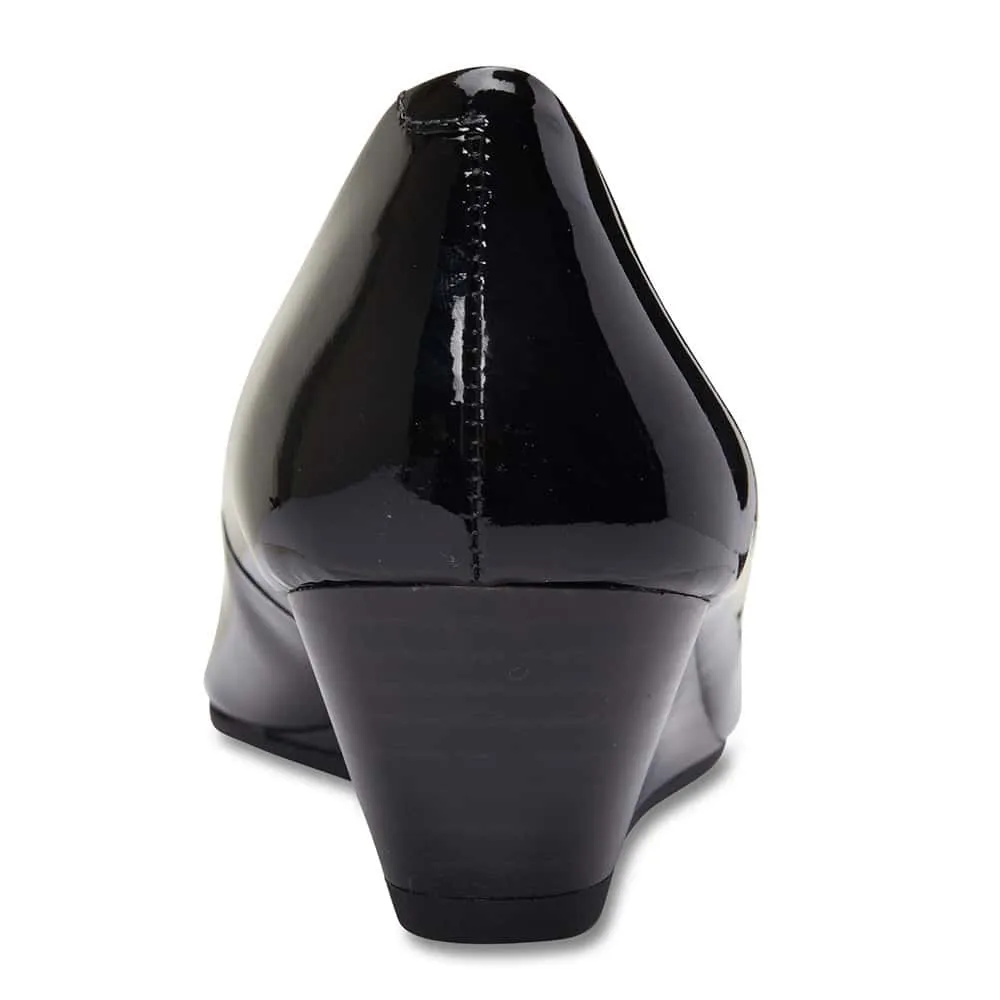 Henry Heel in Black Patent