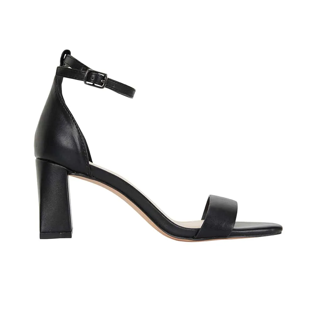 Ida Heel in Black Smooth