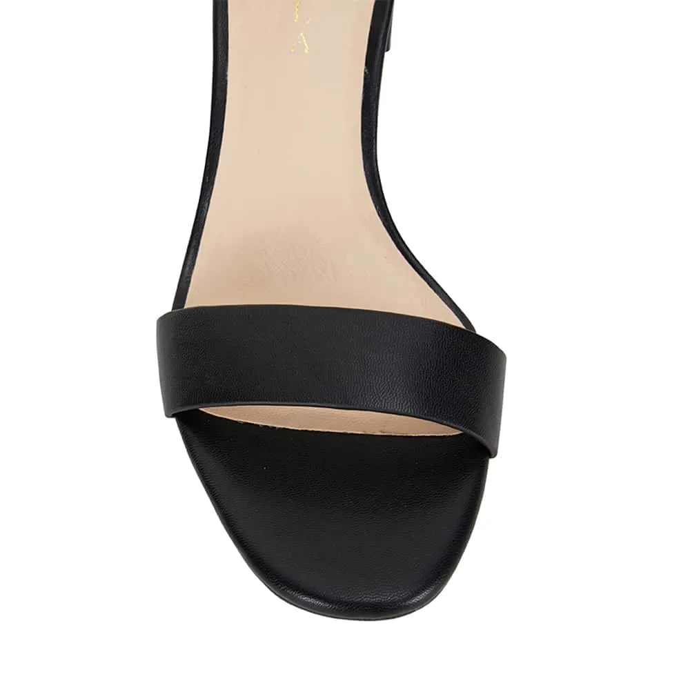 Ida Heel in Black Smooth