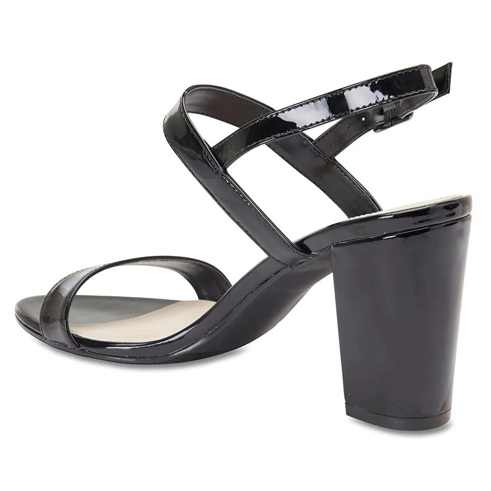 Jet Heel in Black Patent