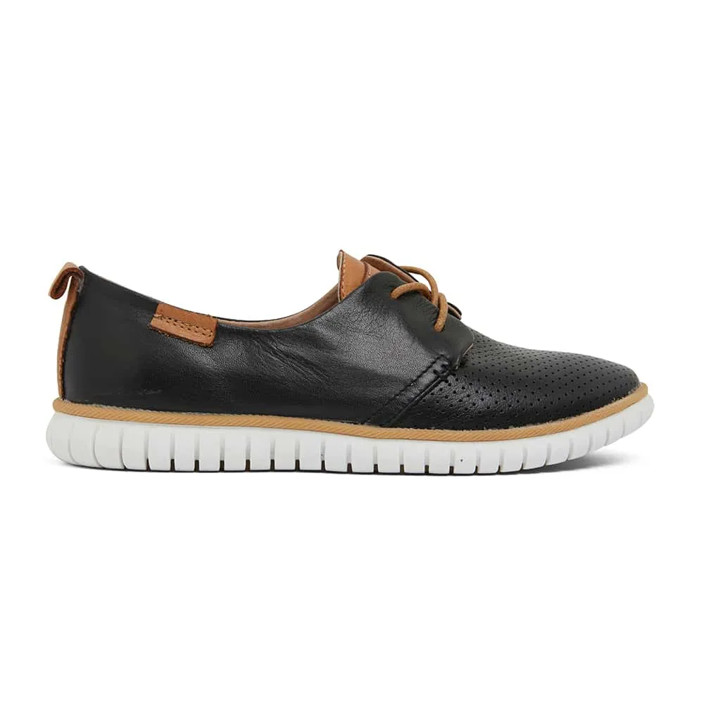 Jigsaw Sneaker in Black Leather