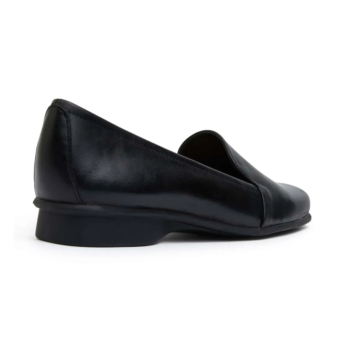 Knox Flat in Black Leather
