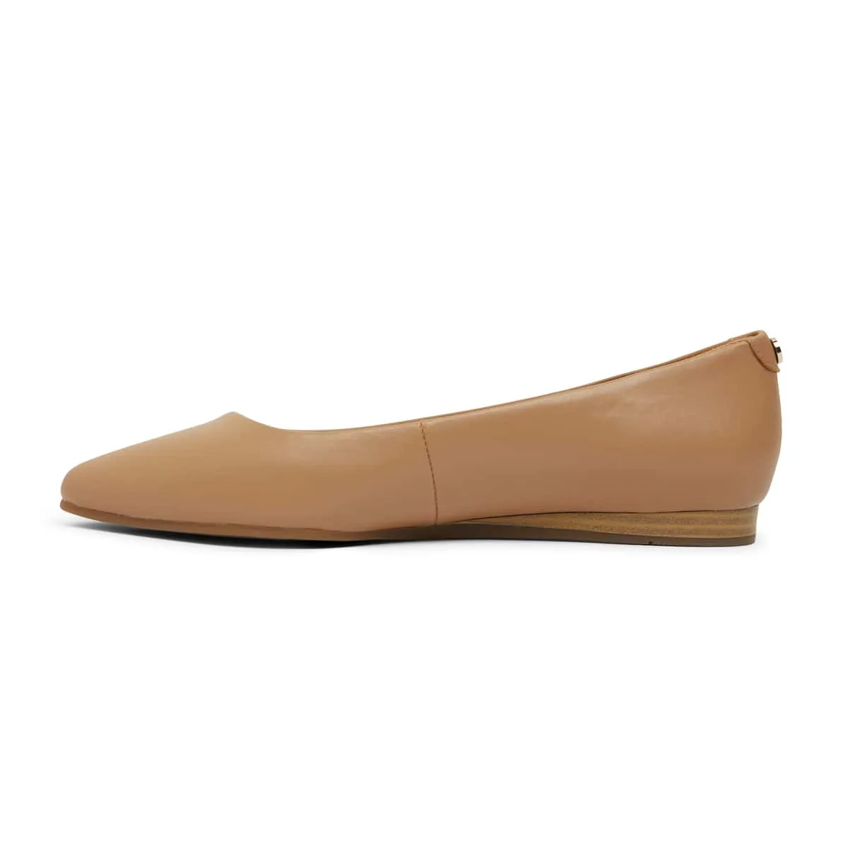 Laura Flat in Camel Leather