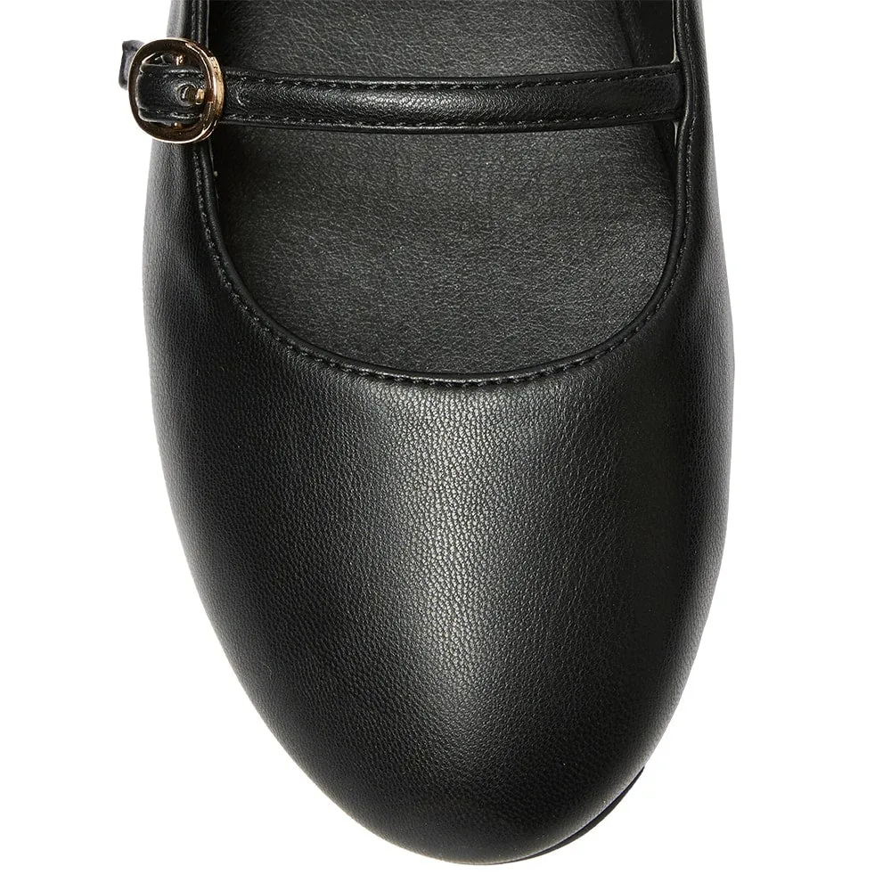Layla Flat in Black Smooth