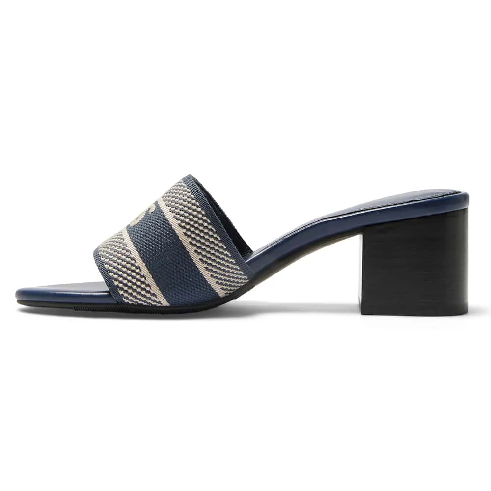 Liberty Heel in Navy