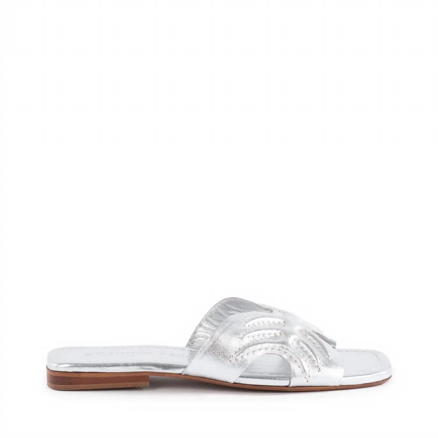Madhu Sandal In Silver
