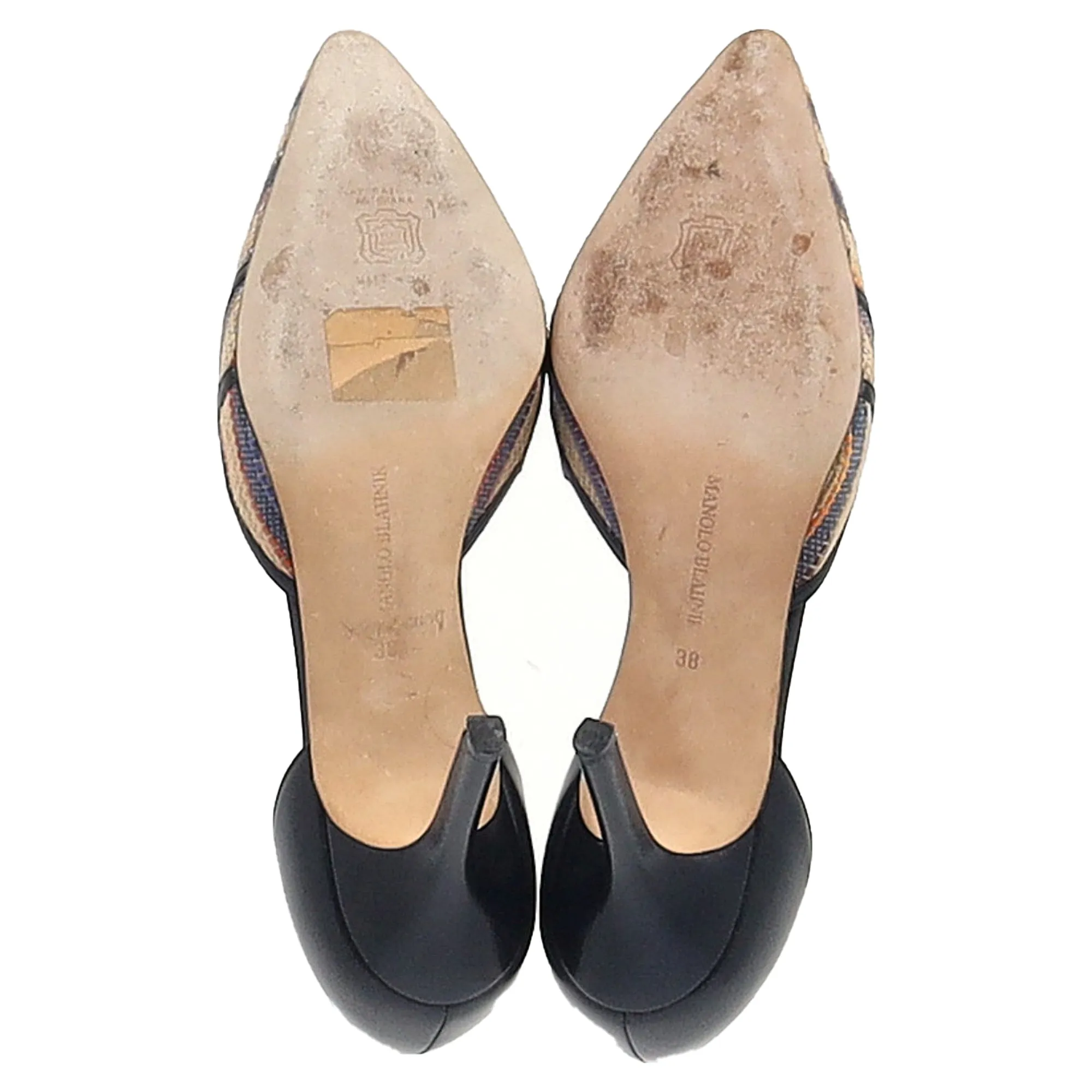 Manolo Blahnik Pointed Pumps in Multicolor Raffia