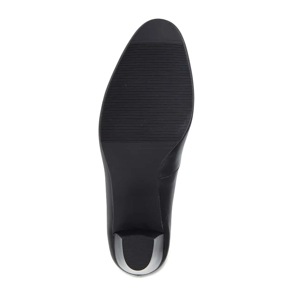 Marley Heel in Black Leather