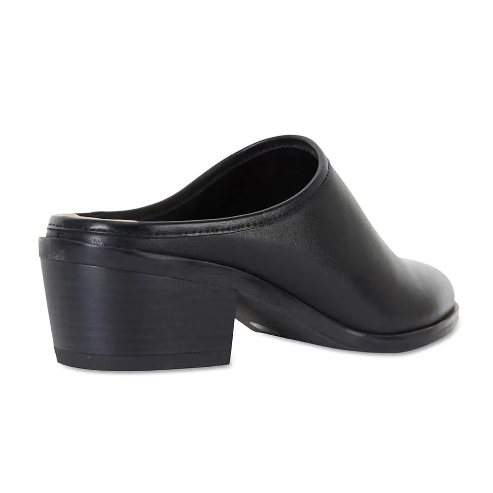Mode Heel in Black Leather