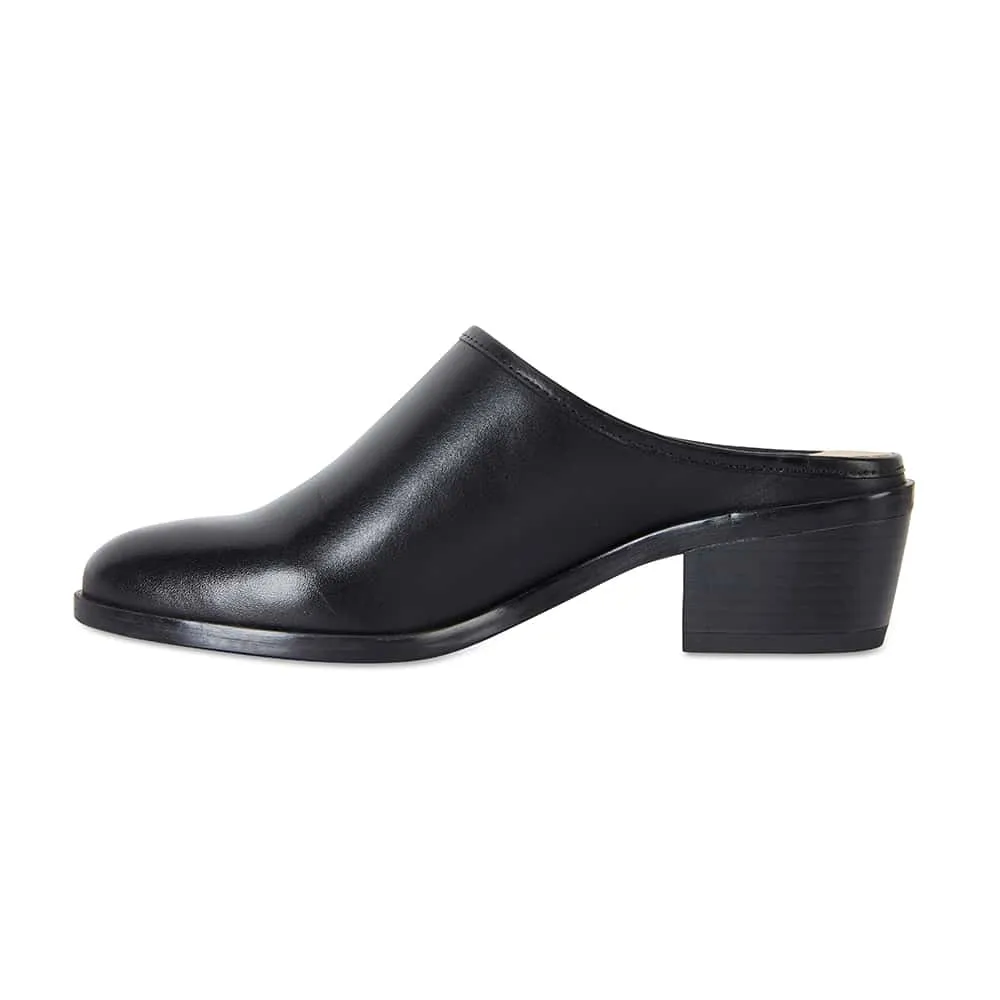 Mode Heel in Black Leather