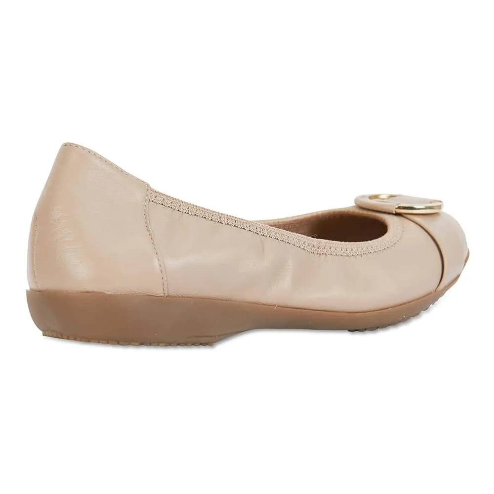 Nadine Flat in Nude Leather