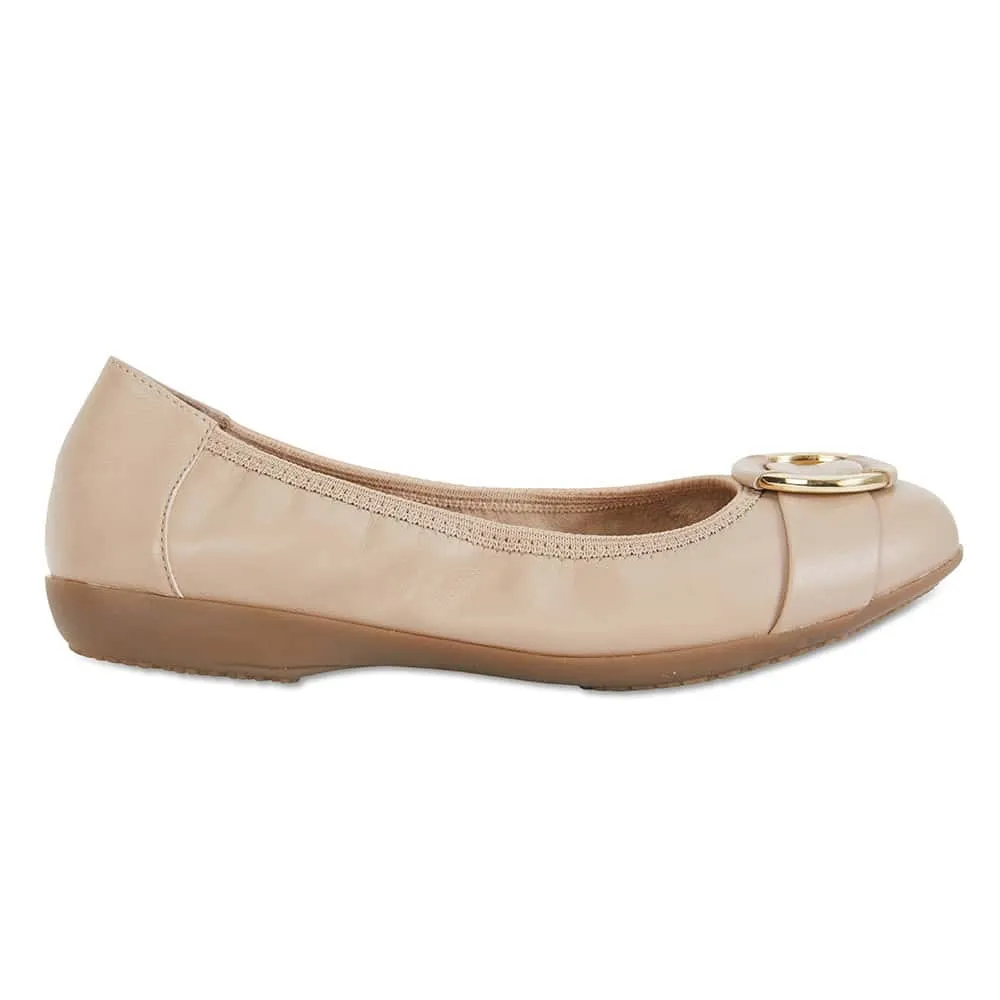 Nadine Flat in Nude Leather