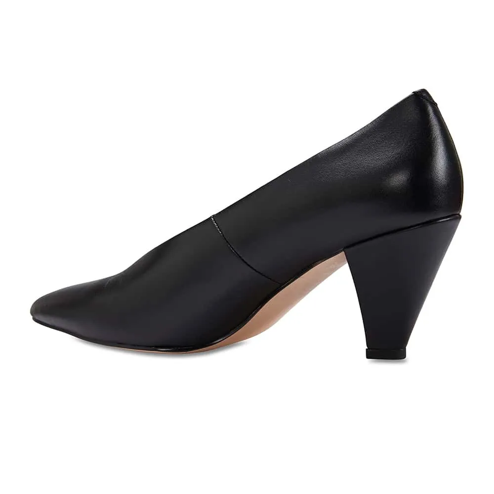 Nancy Heel in Black Leather