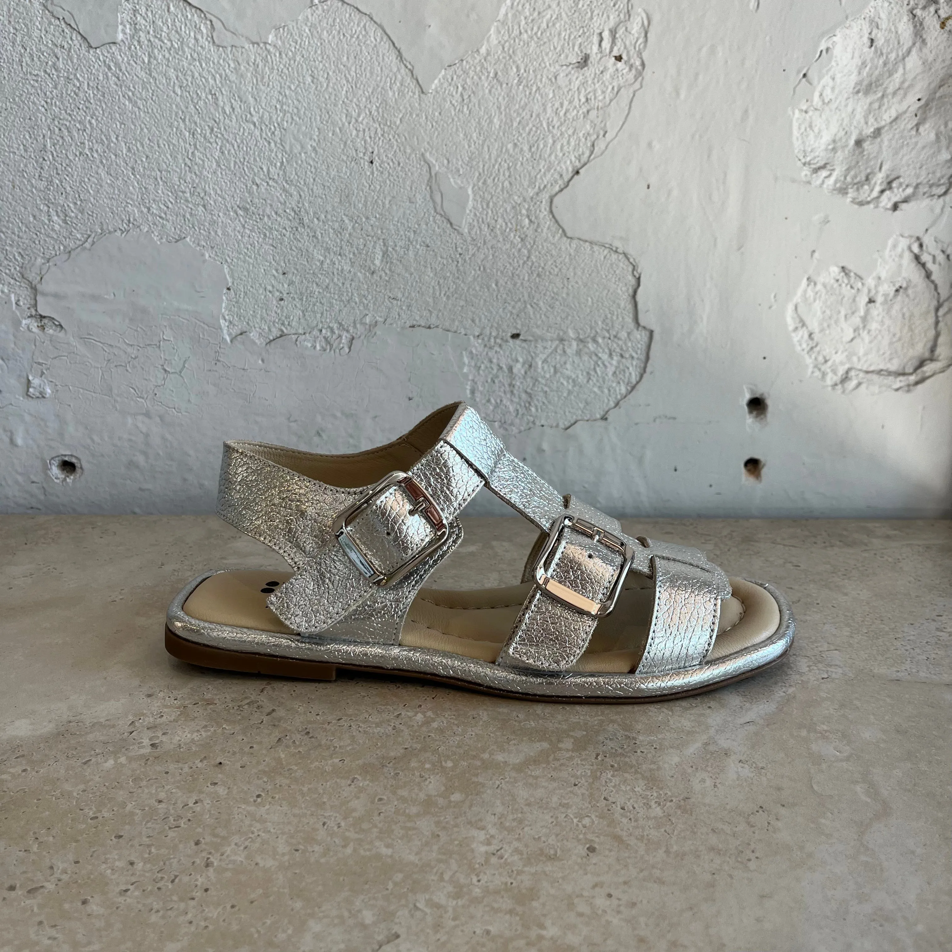 Nu by Neo Pia Pebbled Silver