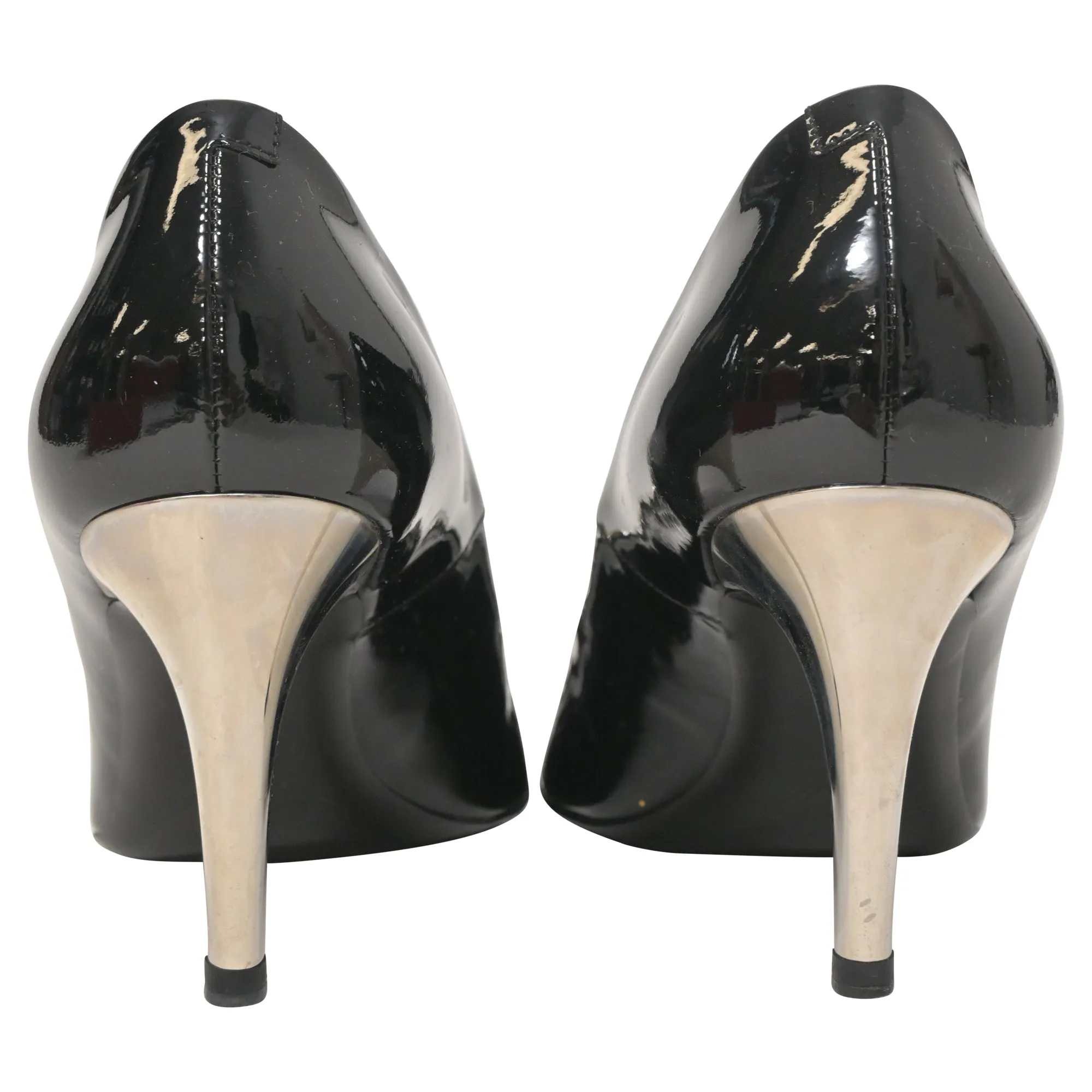 Roger Vivier Buckle Pumps in Black Patent Leather