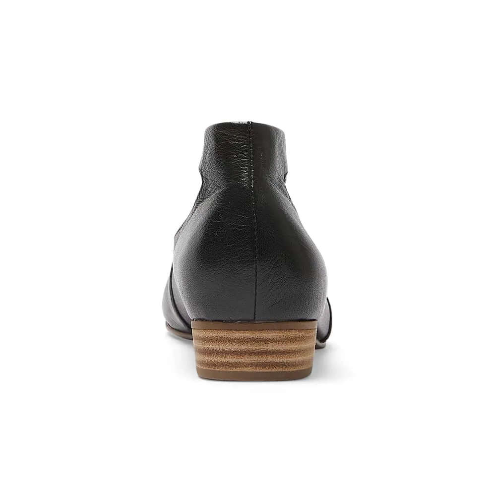Sasha Heel in Black Leather