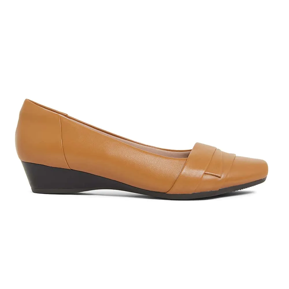 Saturn Heel in Tan Leather