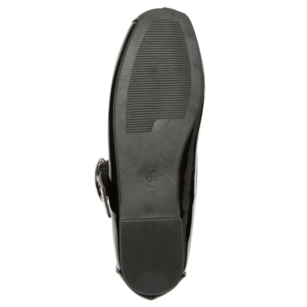 Selma Flat in Black Patent