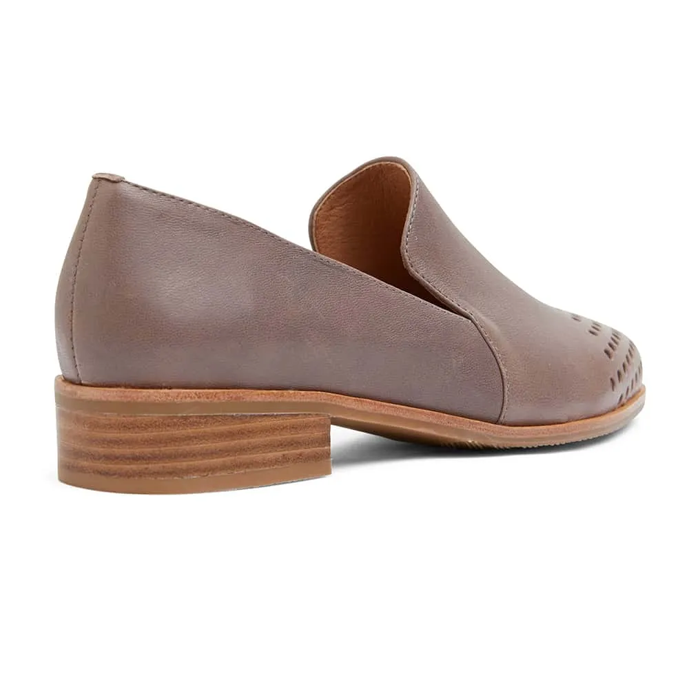 Shade Loafer in Taupe Leather