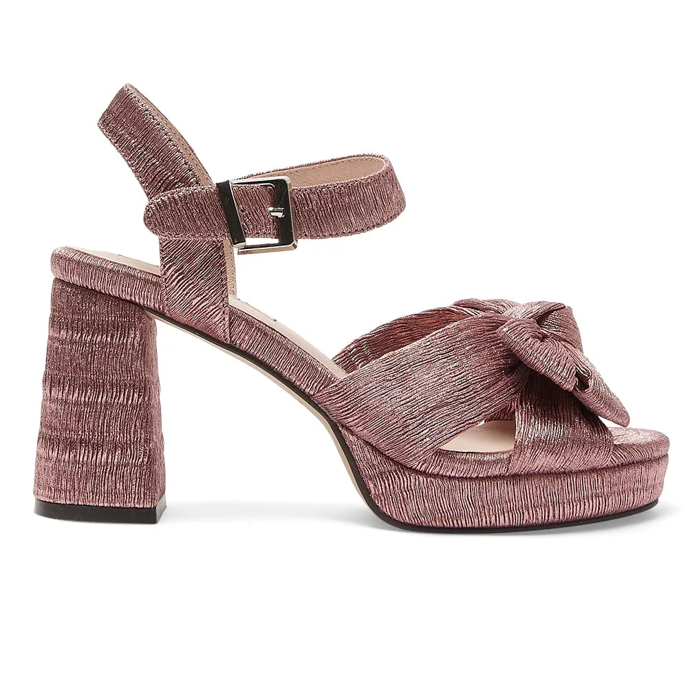 Sherbet Heel in Rose Pleat