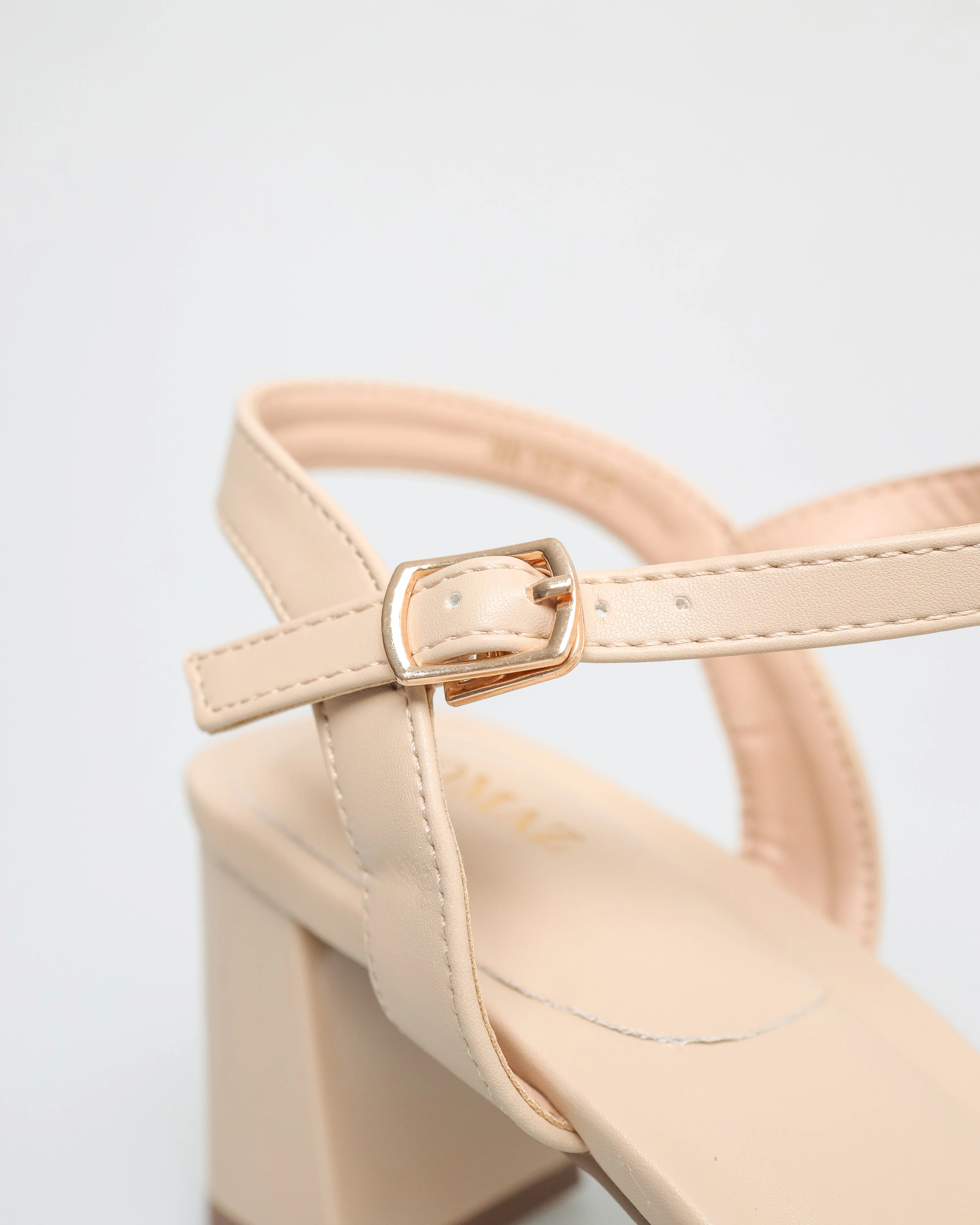 Tomaz NN169 Ladies Twisted Strap Block Heels