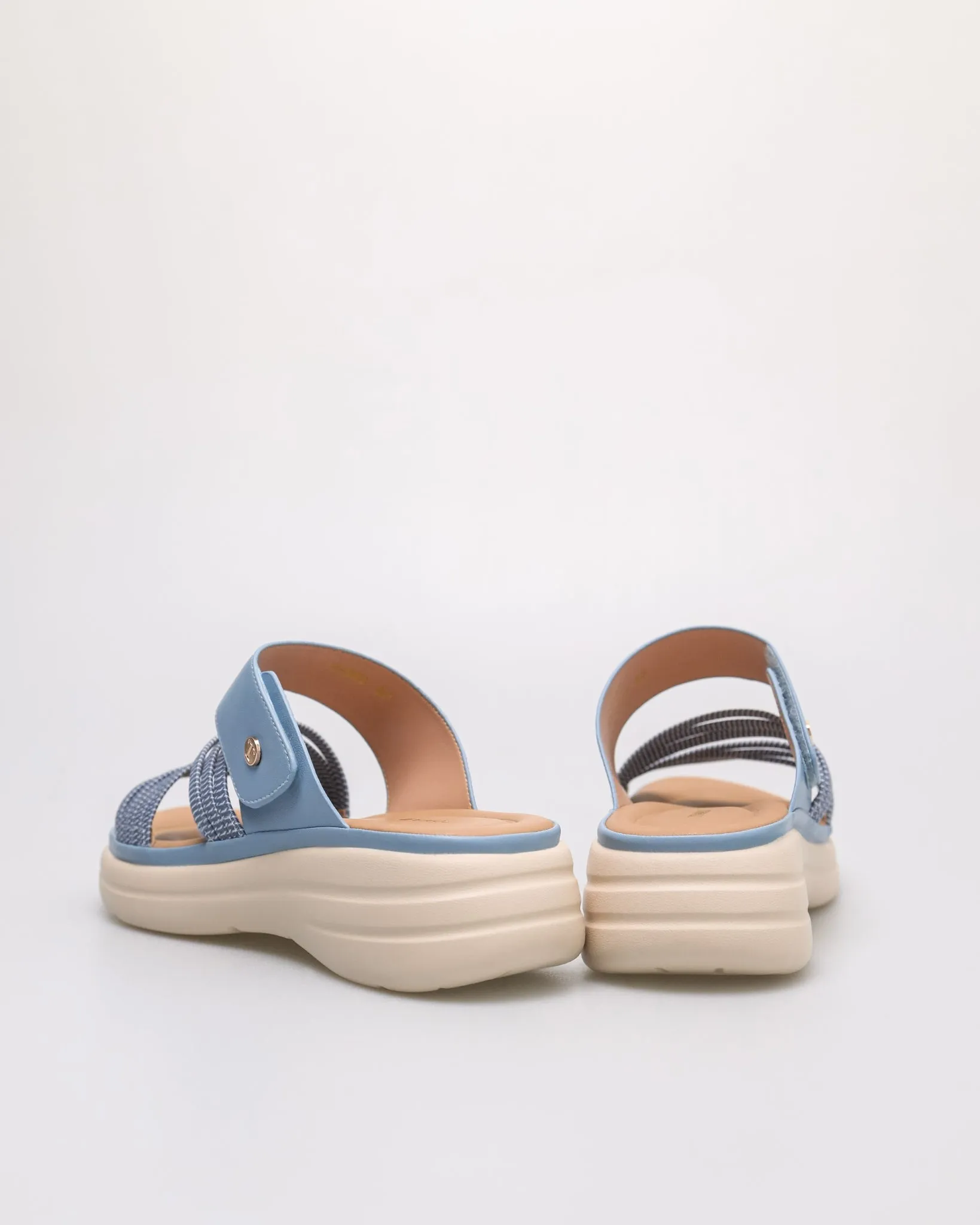 Tomaz NN503 Ladies Twisted Charm Sandals