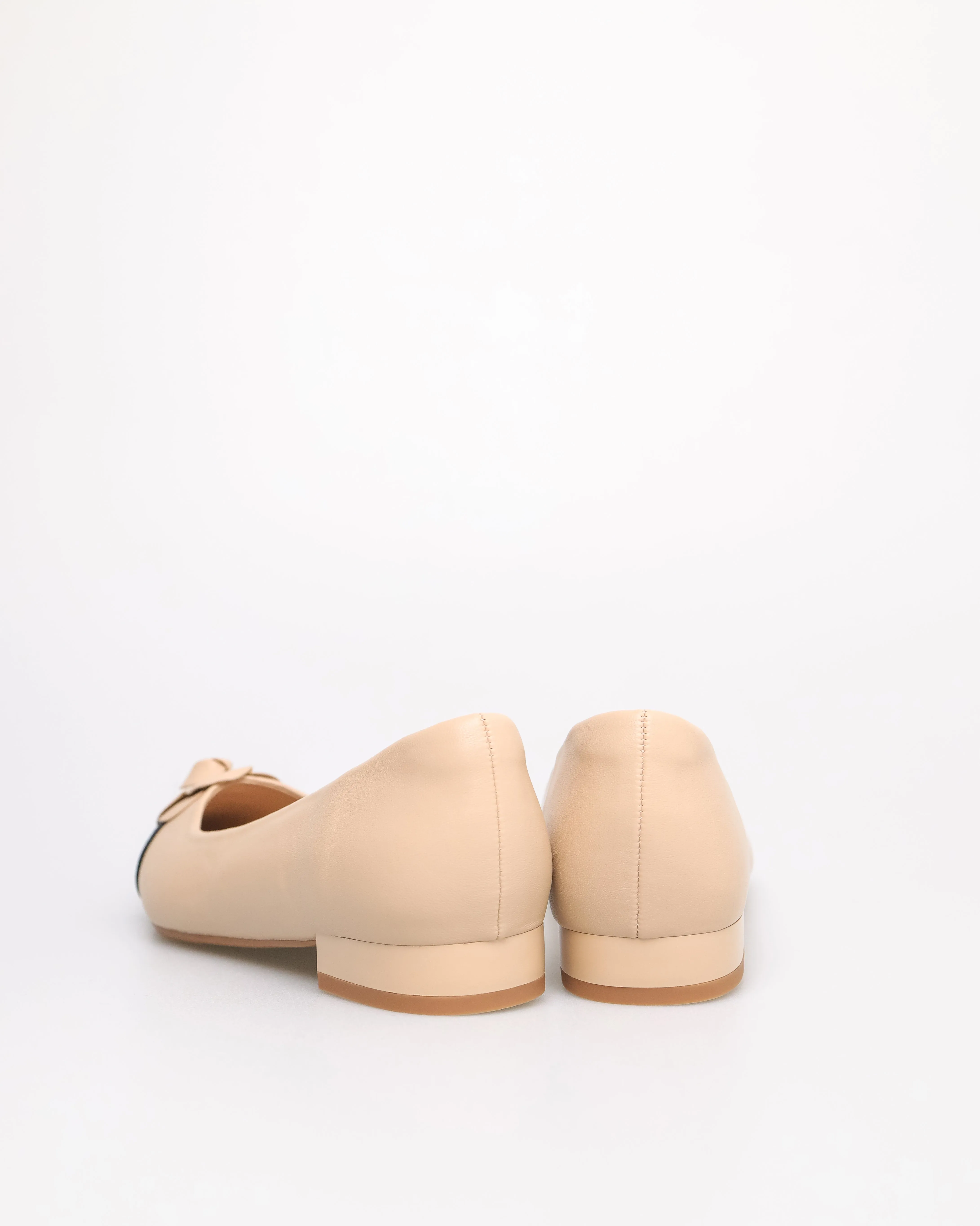Tomaz YX183 Ladies Flower Bow Flats