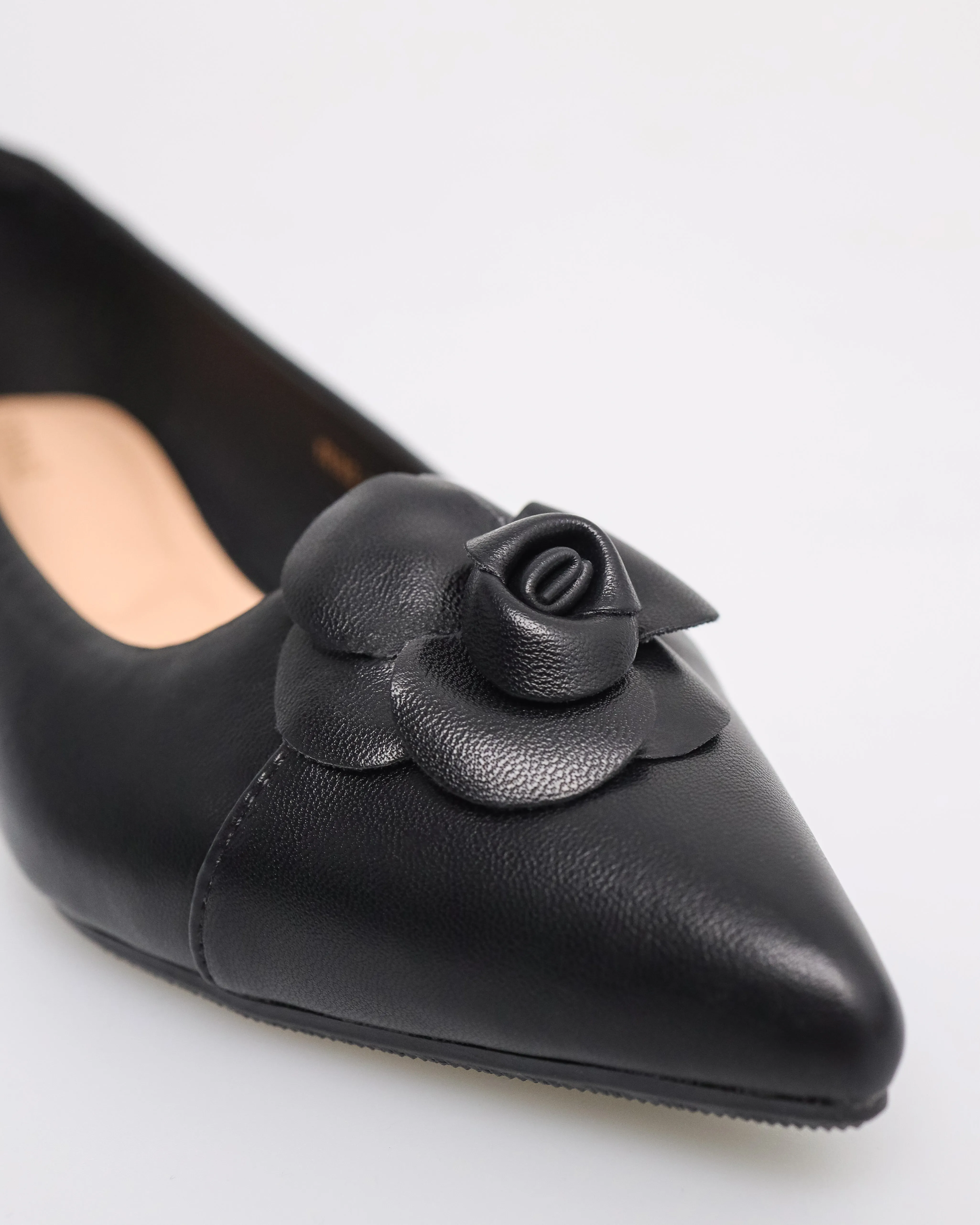 Tomaz YX183 Ladies Flower Bow Flats
