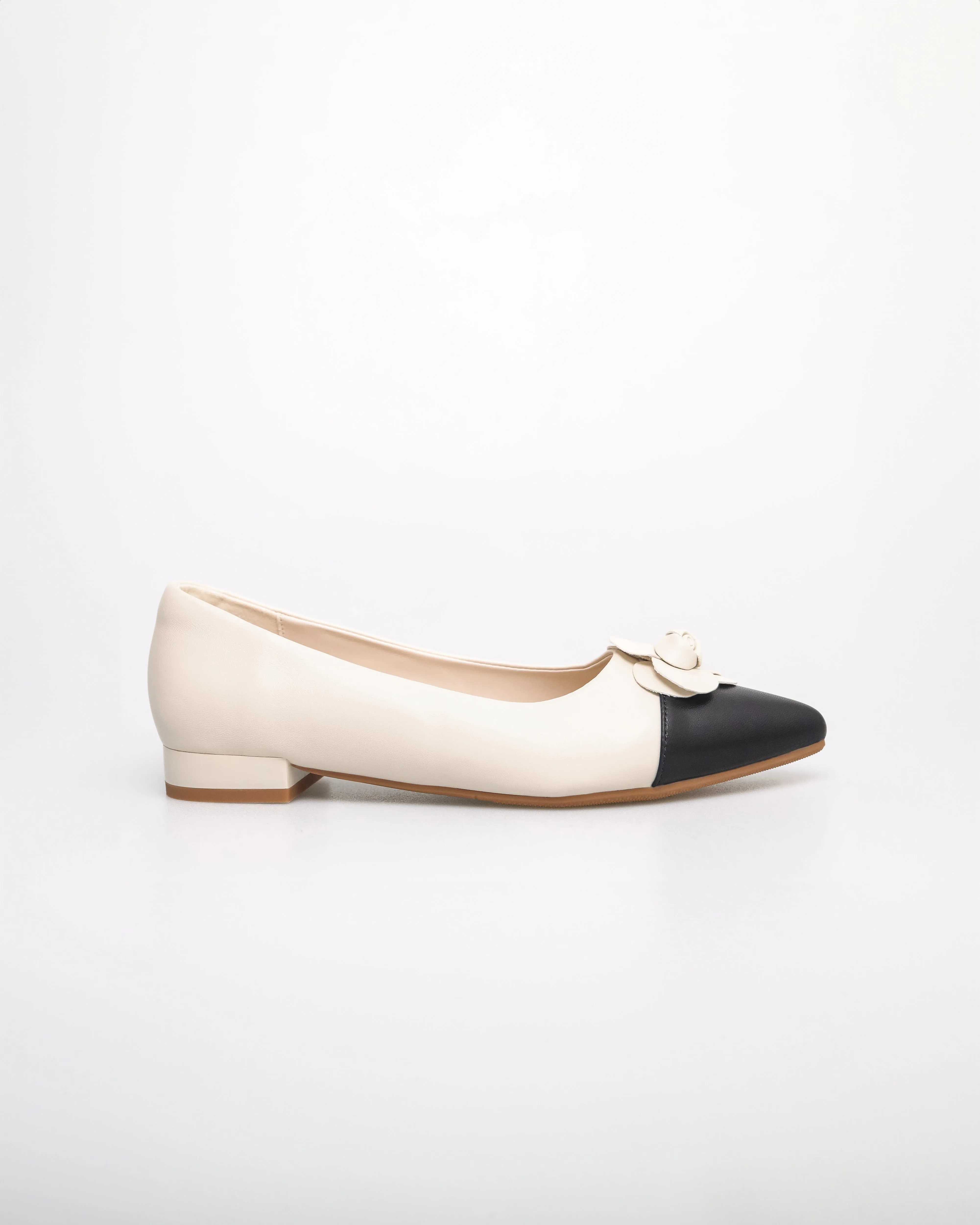 Tomaz YX183 Ladies Flower Bow Flats
