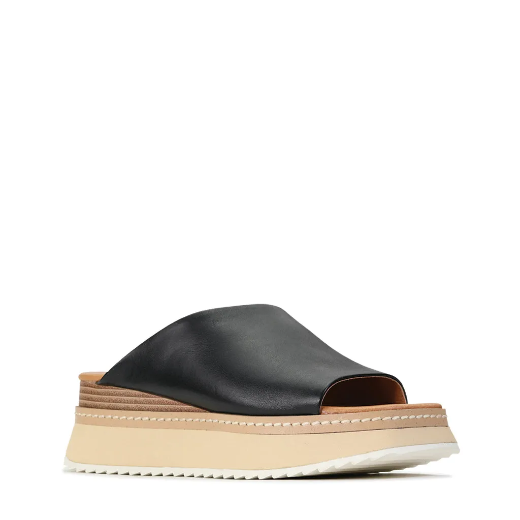 TONE LEATHER PLATFORM WEDGE SANDAL