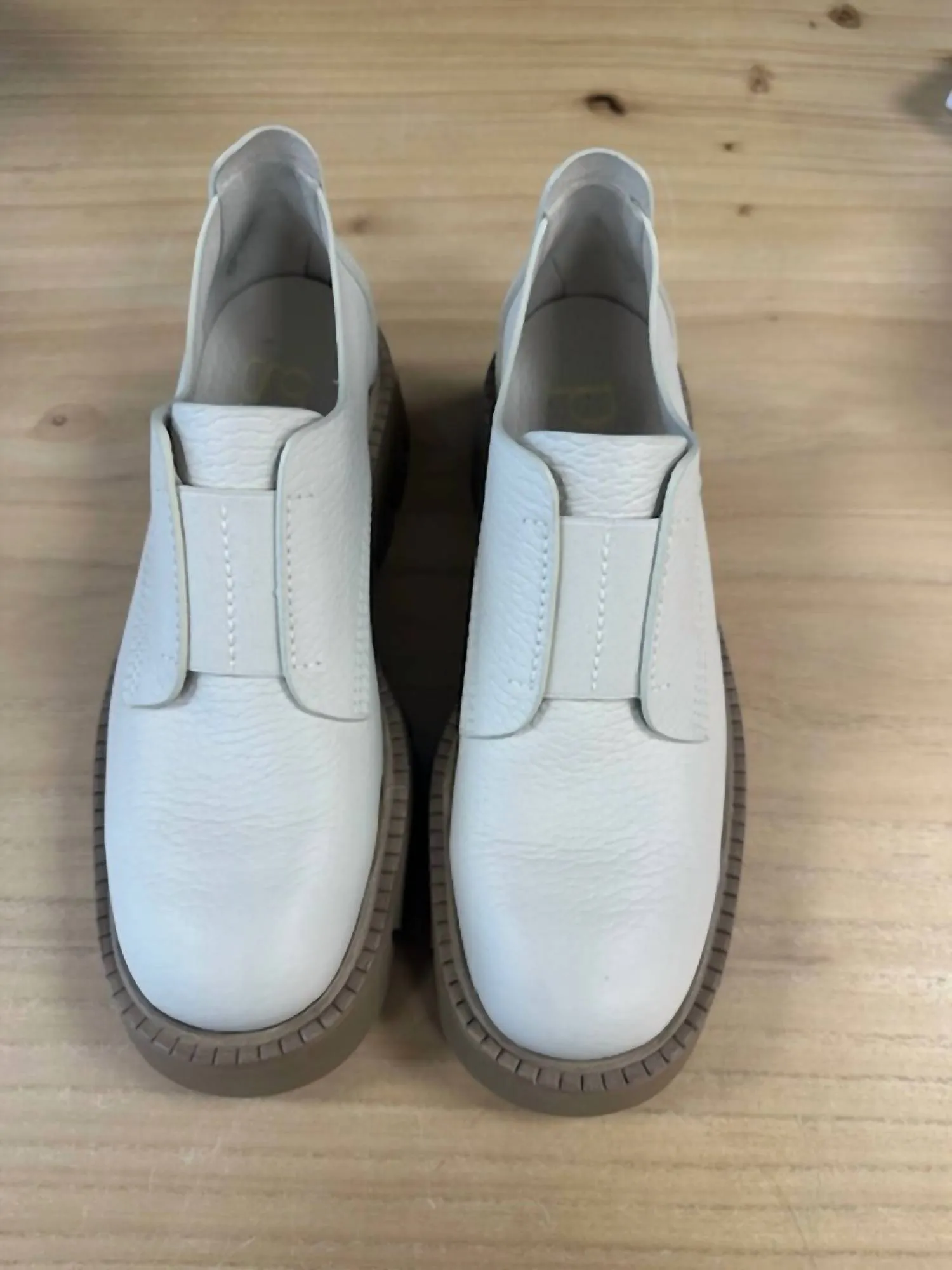 Women Silvia Shoes In Basmati Cervo