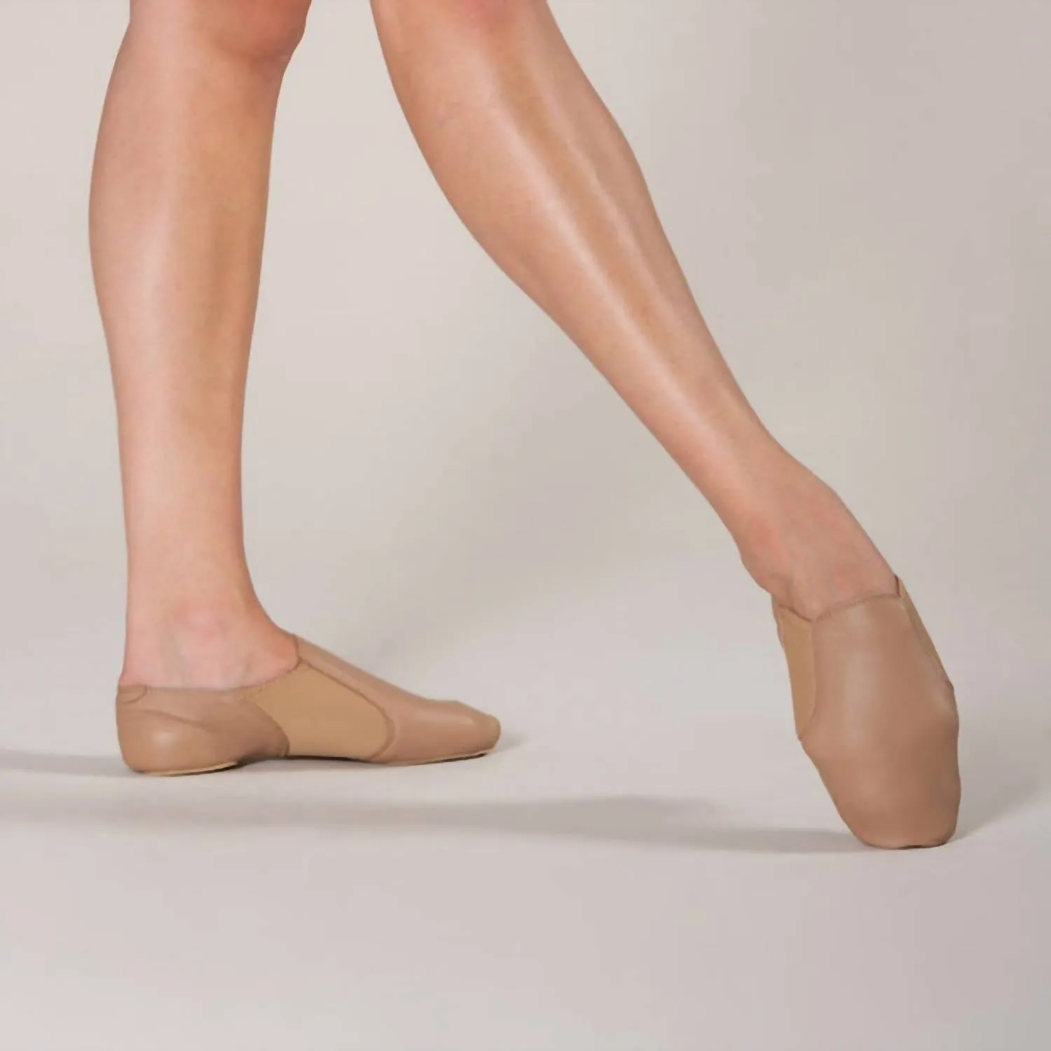 Women's Acro Boots In Tan