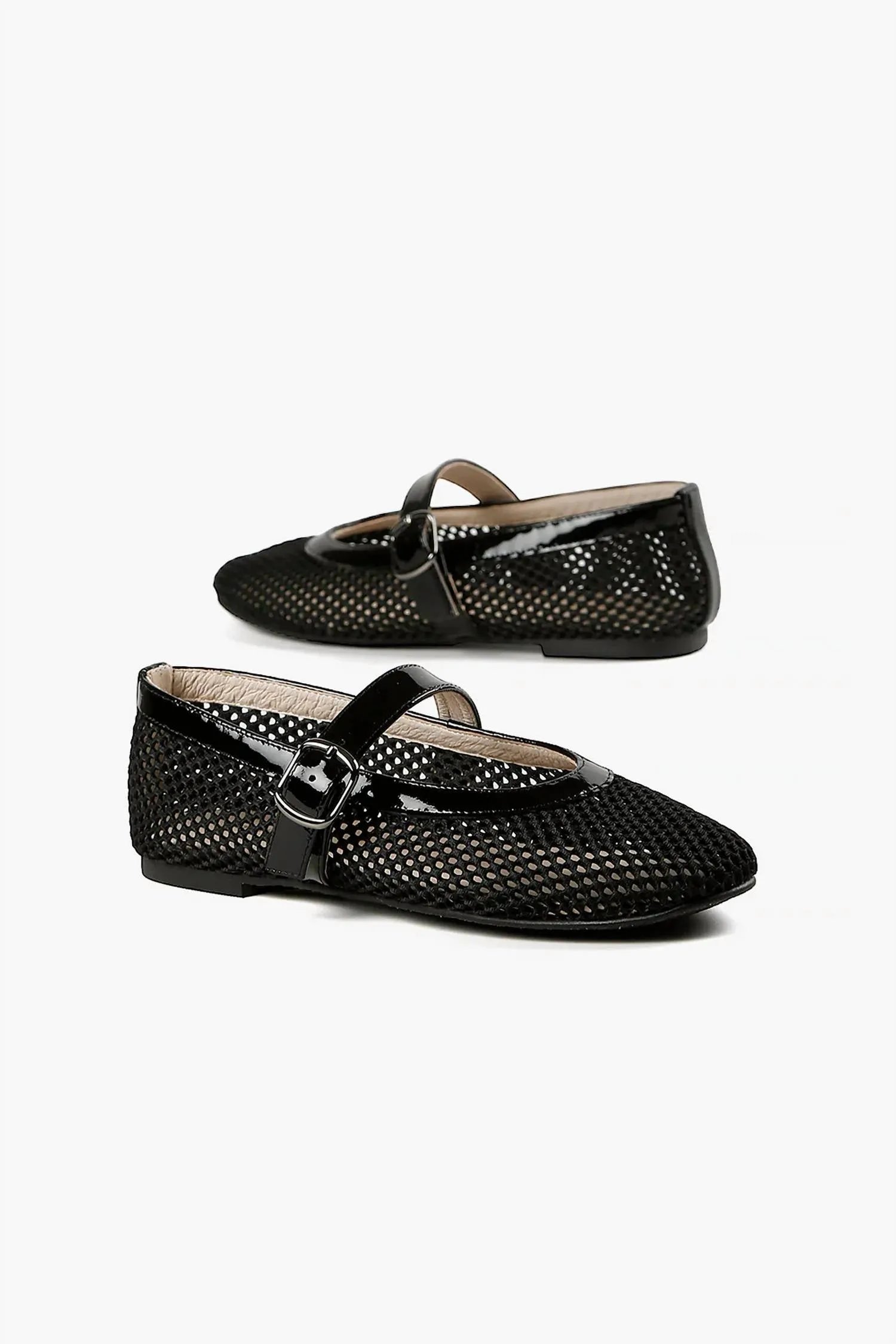 Women's Amazing Jane Flats In Black