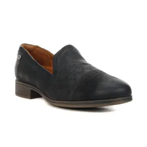 Women's Crosbie Slip On Shoes In Black